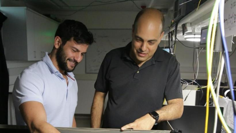 Complex Photonics Lab11